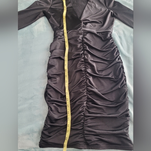 Guess Ruched Long Sleeve Bodycon/Fitted Black Dress Size Small - Picture 8 of 9